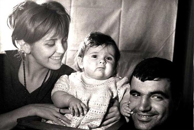 Инна Гулая с мужем и дочкой